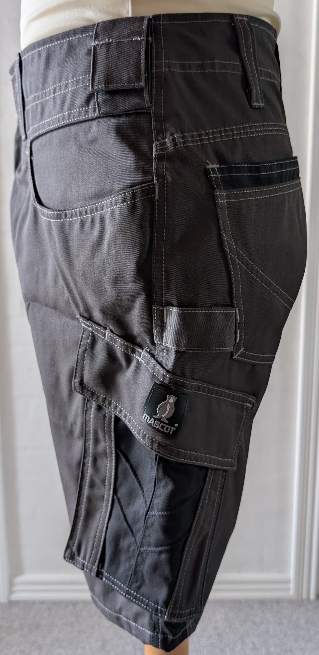 Mascot shorts