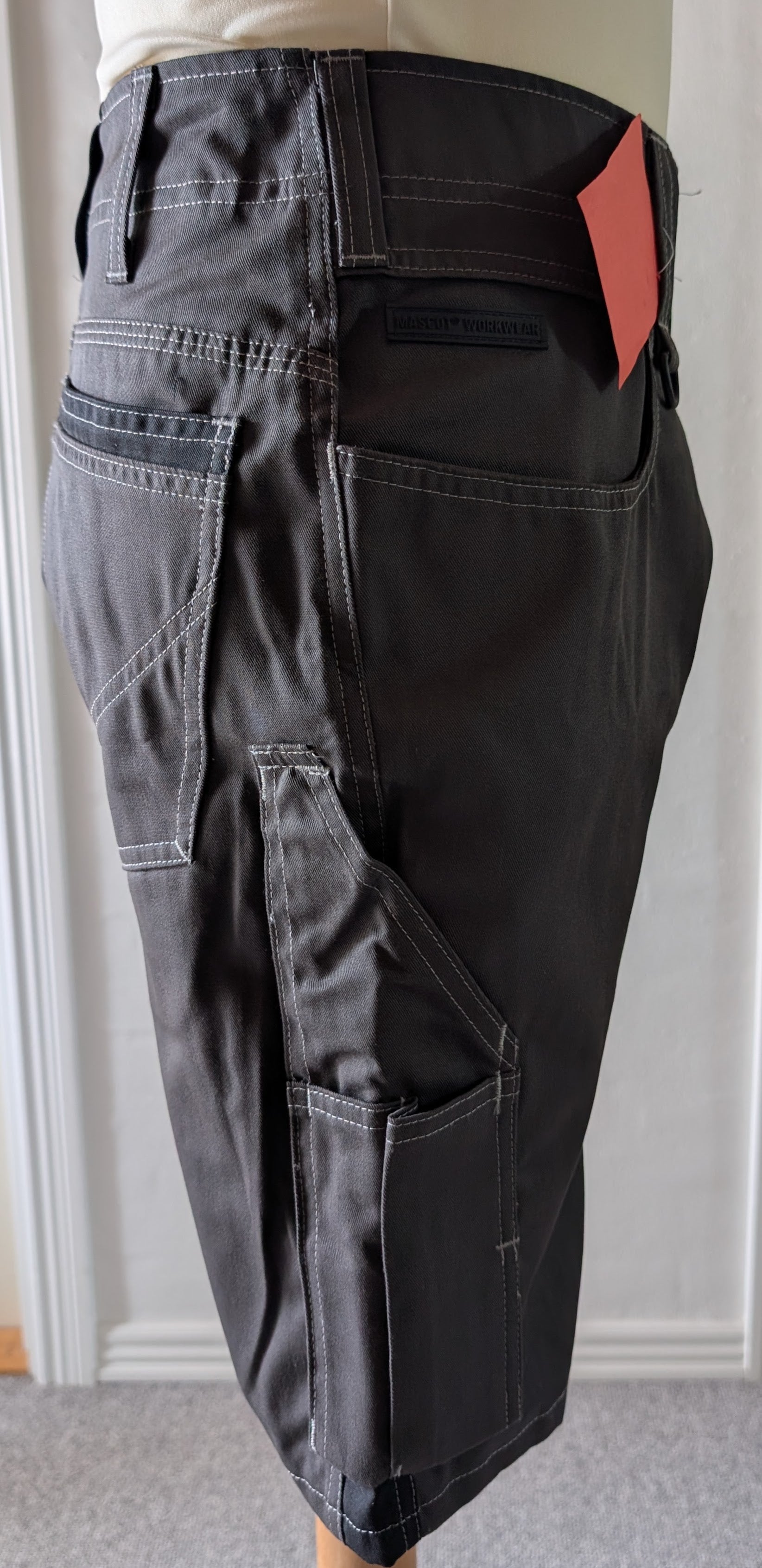 Mascot shorts