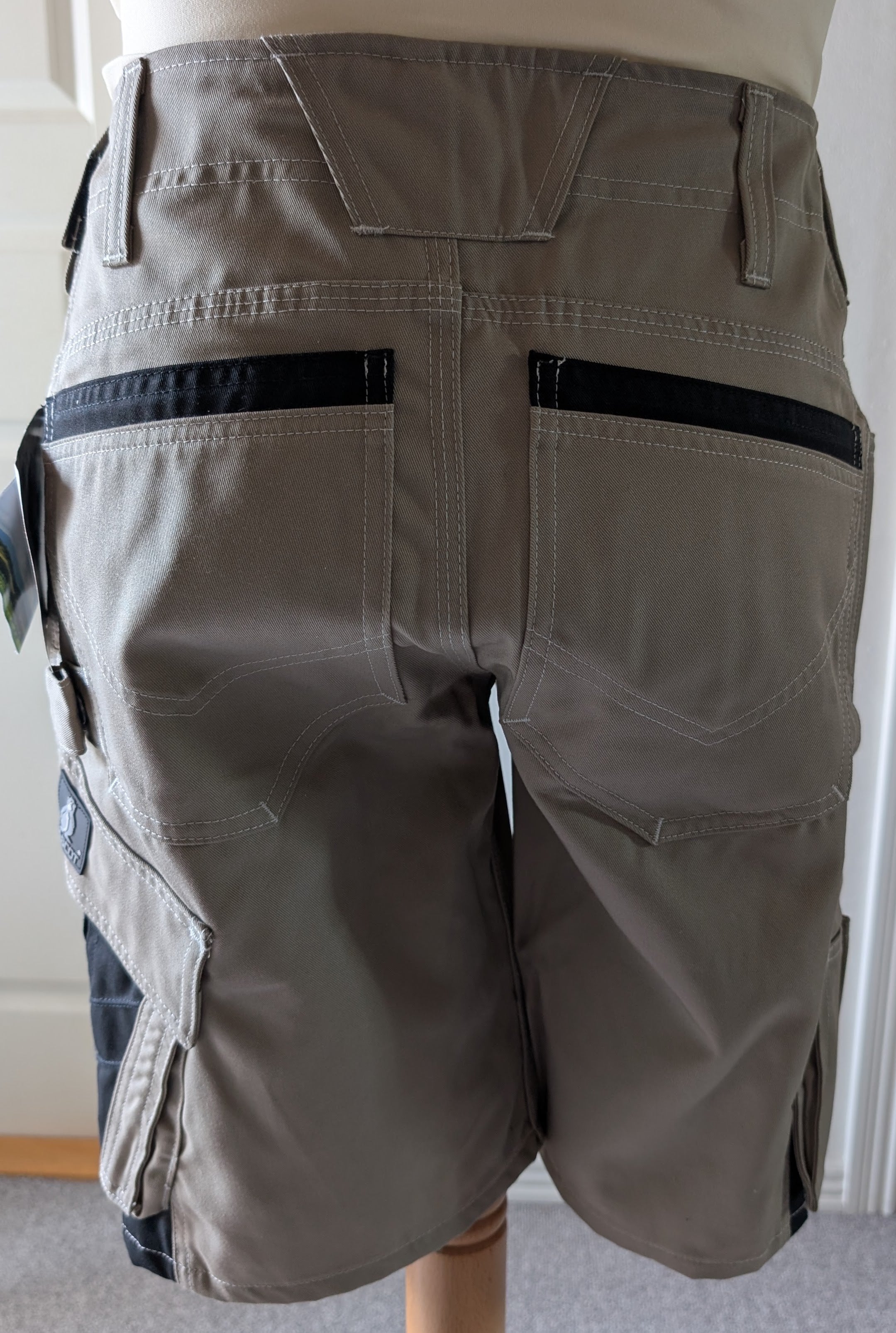 Mascot Stuttgart shorts